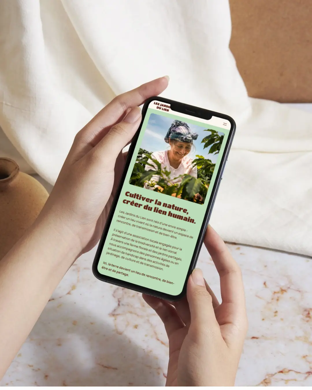 Les Jardins du lien, modèle de site associatif.